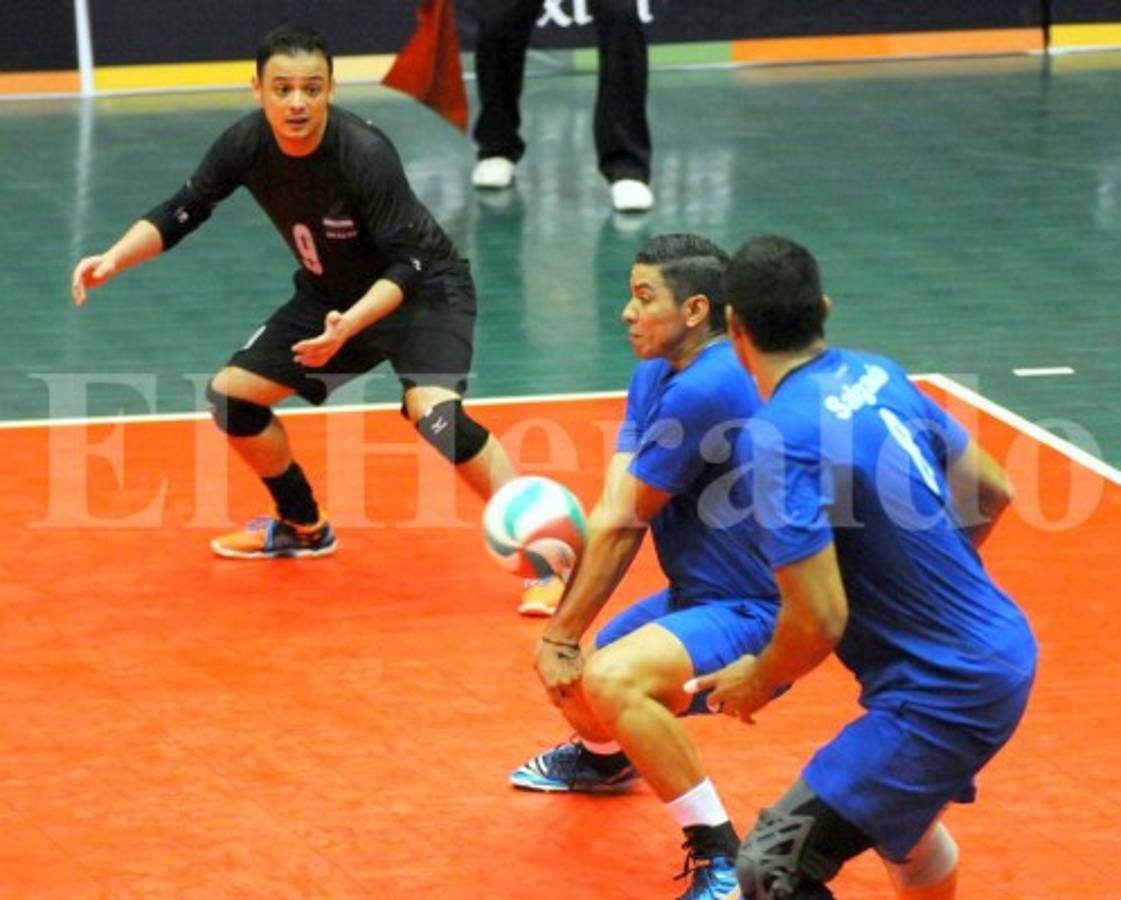 Honduras ganó el clásico centroamericano en el continental del volibol