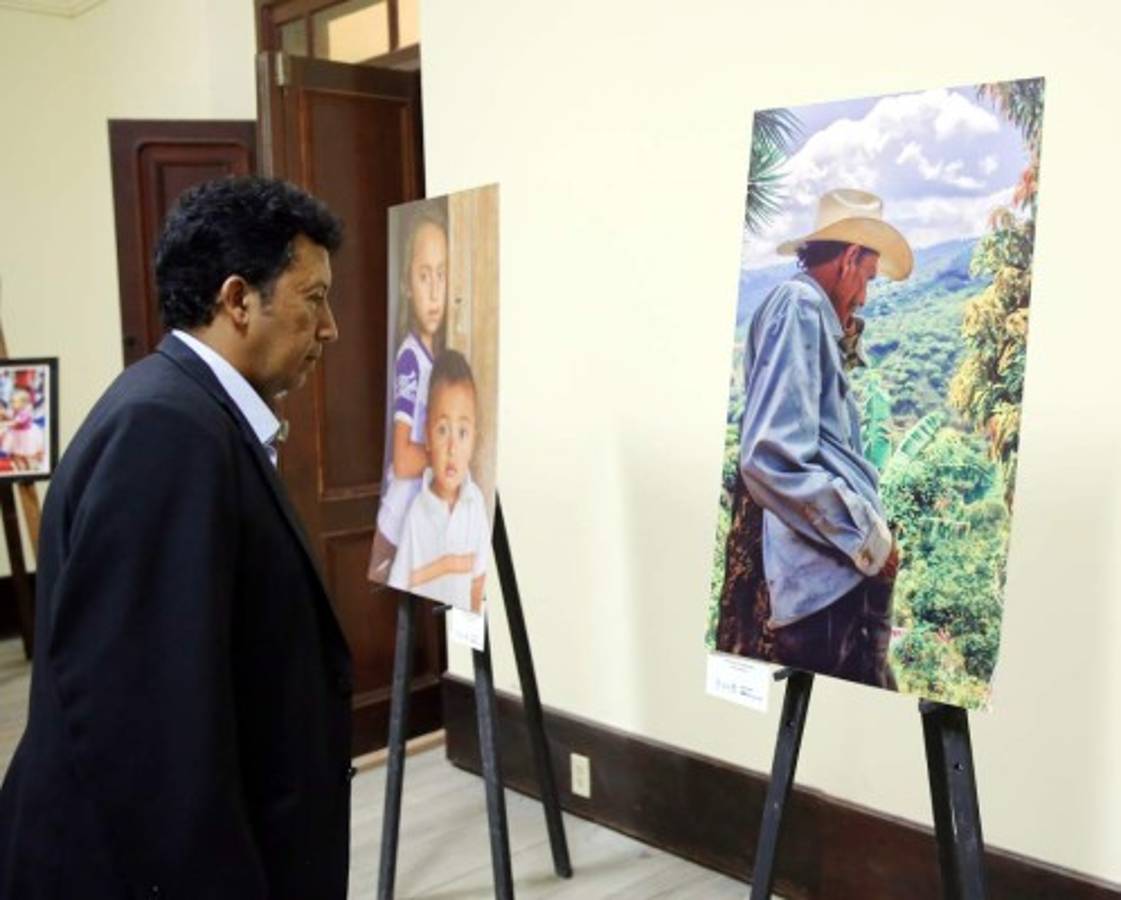 Honduras es reflejada en fotos y pinturas