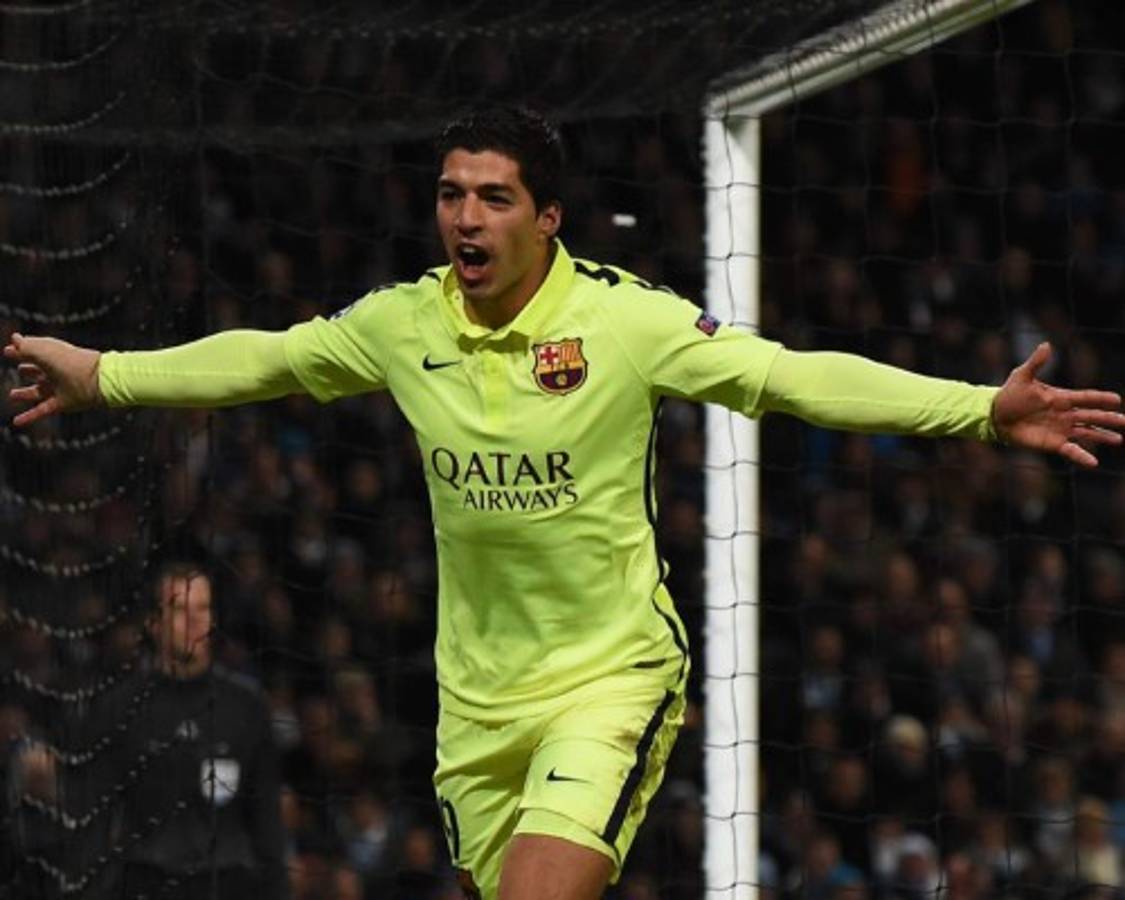 Barcelona triunfa con doblete de Luis Suárez ante el City