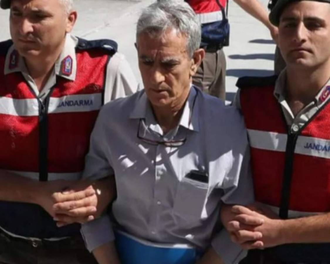 Turquía: Cadena perpetua para 121 implicados en golpe de Estado
