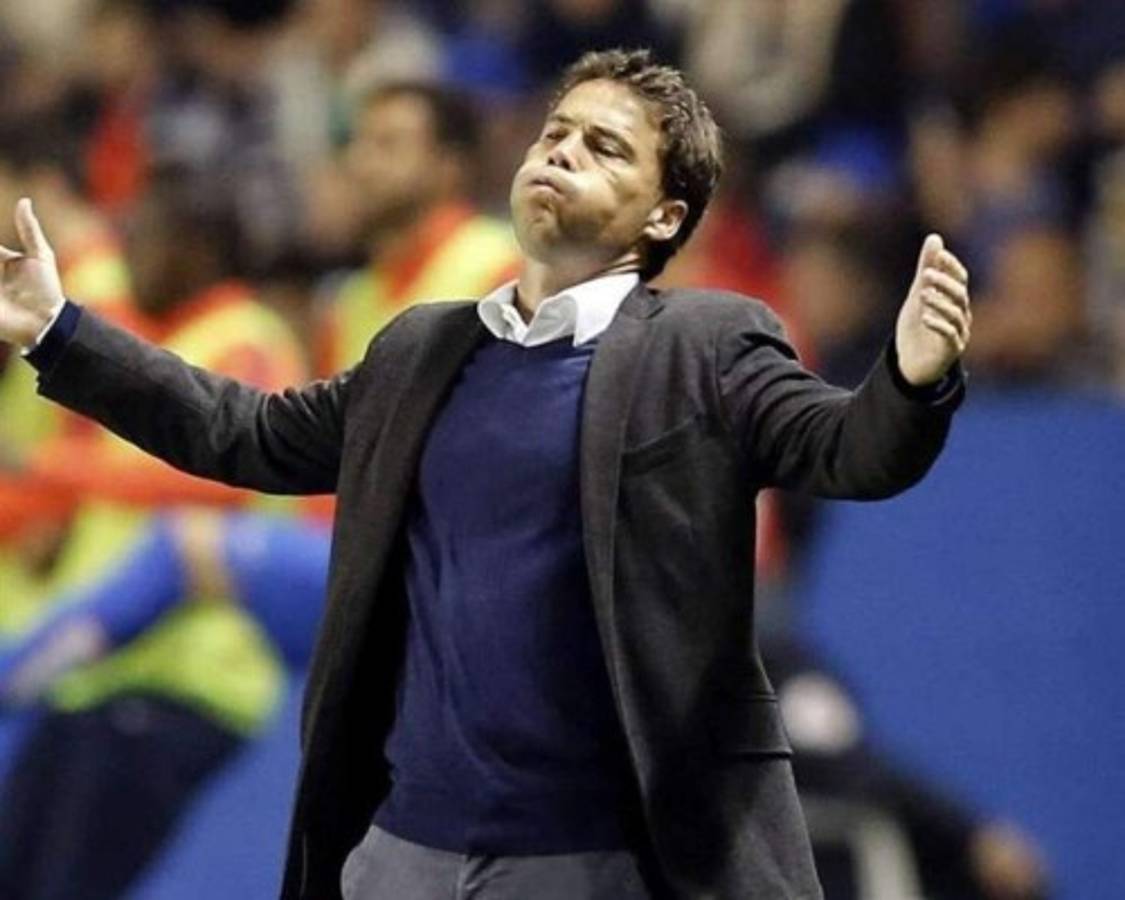 Betis destituye al técnico Rubi y pone en su lugar a Alexis Trujillo