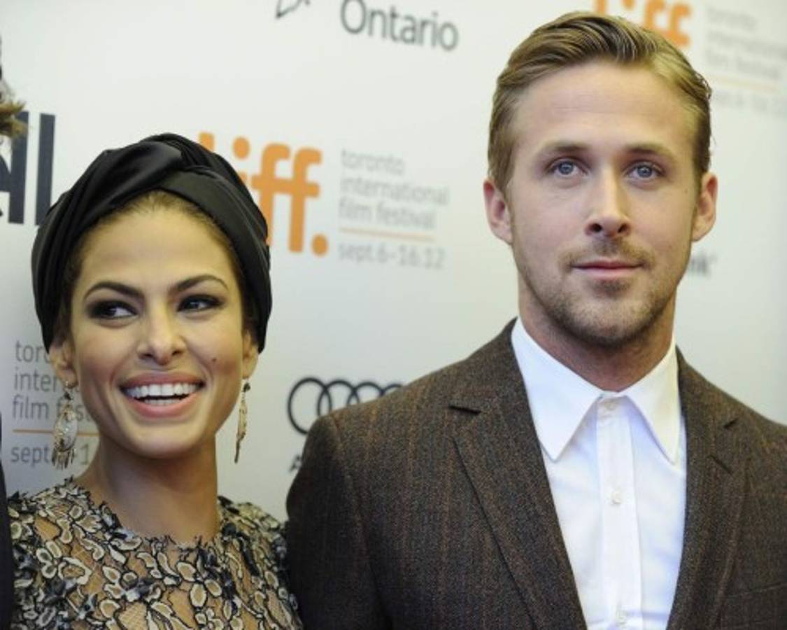 Publican primeras fotos de la hija de Ryan Gosling y Eva Mendes