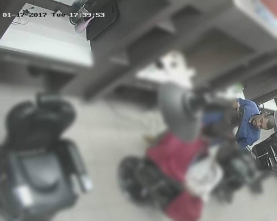 Video: Barbero detenido por crimen contra periodista Igor Padilla estaba en su trabajo a la hora del homicidio