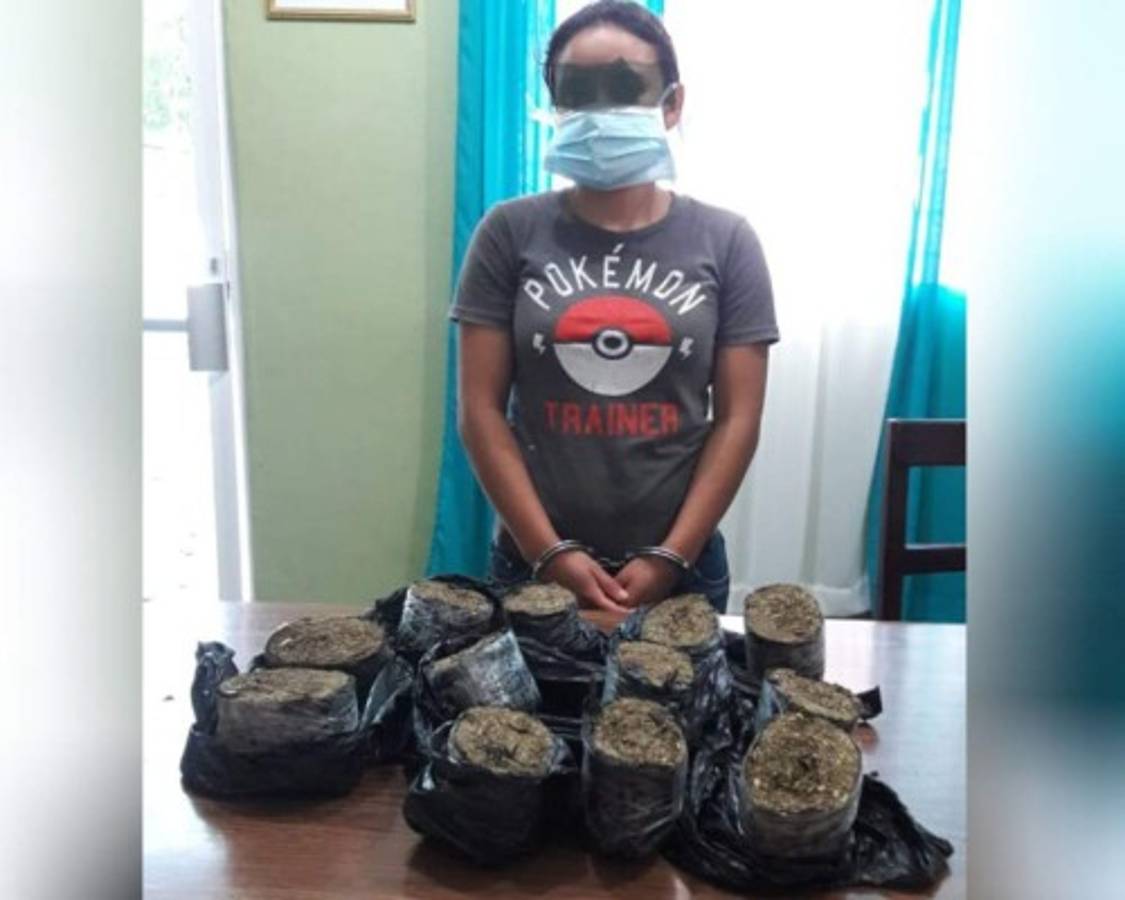 Capturan mujer por intentar ingresar droga por muro de cárcel