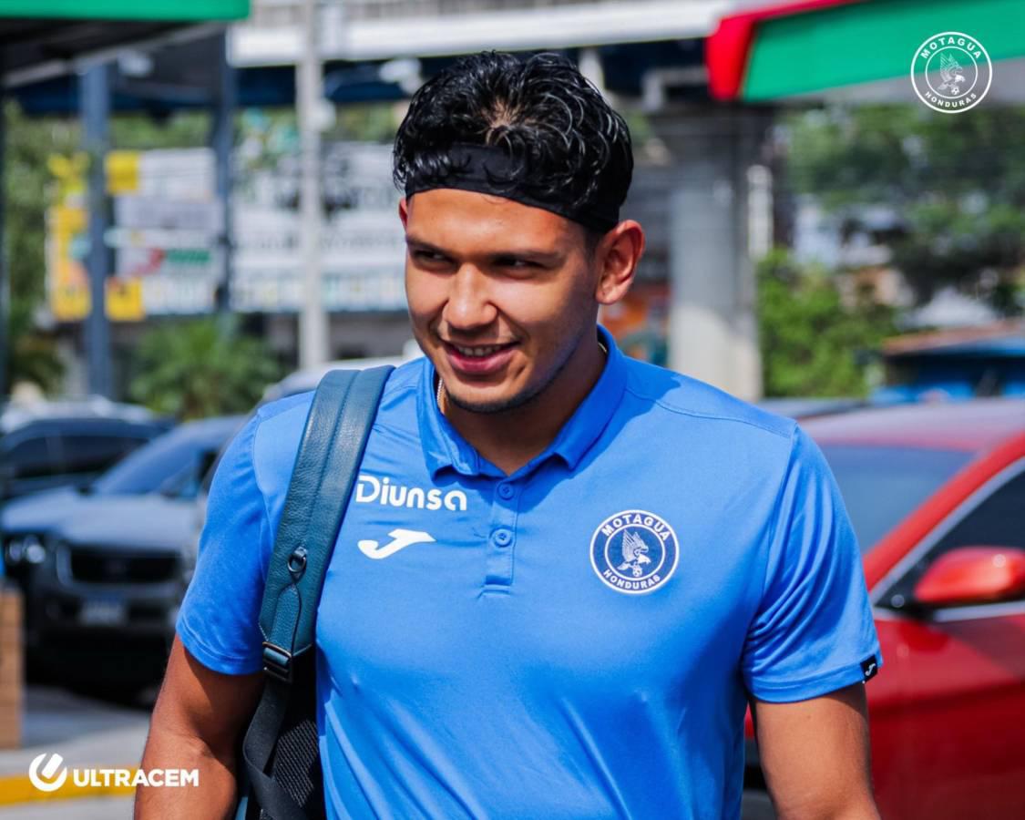 Mercado: Olimpia y Motagua confirman fichajes, Jorge Luis Pinto a punto de regresar