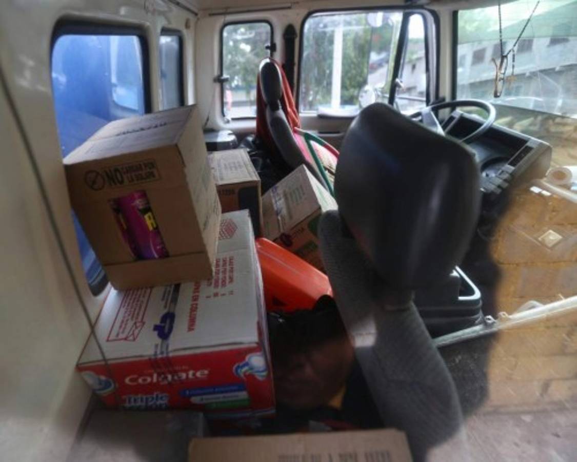 Decomisan medicamentos en varios vehículos en la capital de Honduras