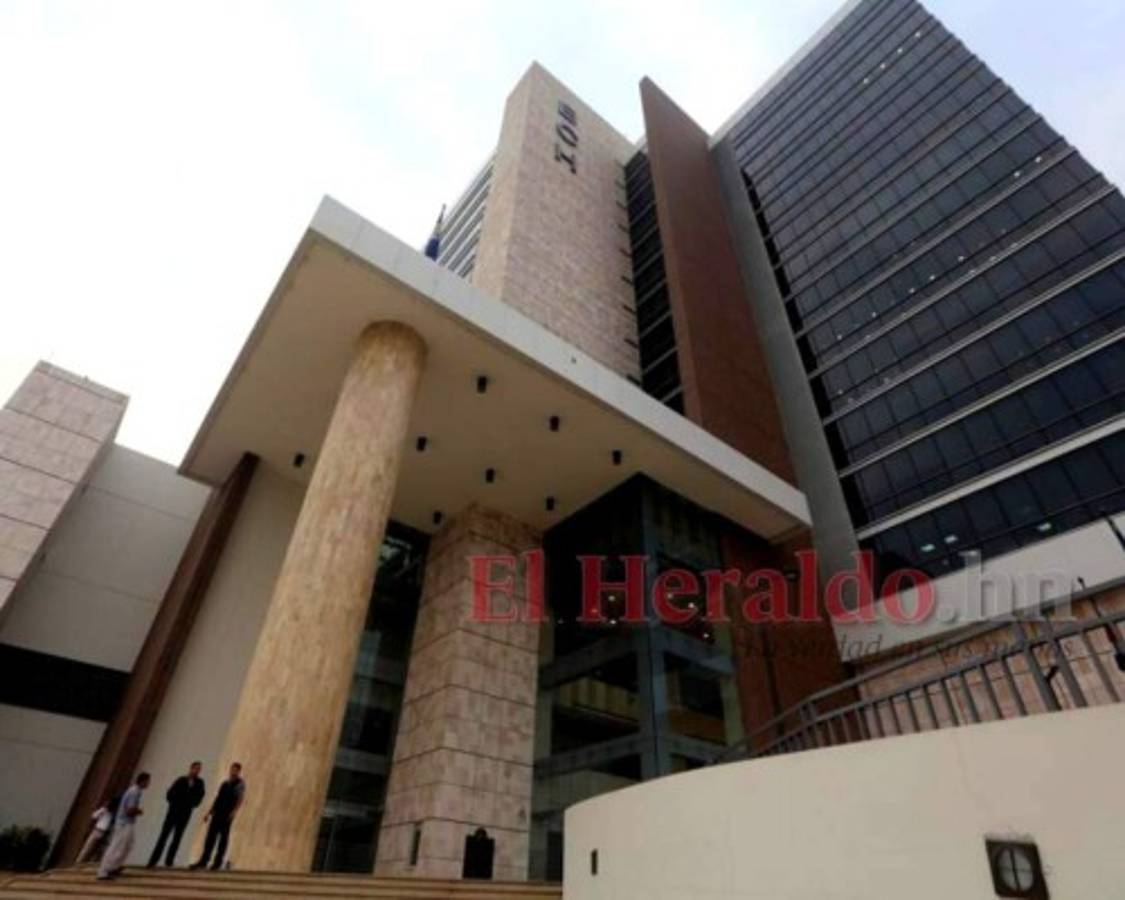 Salarios públicos, deuda externa y generadores de energía eléctrica: los renglones más grandes del Presupuesto 2021