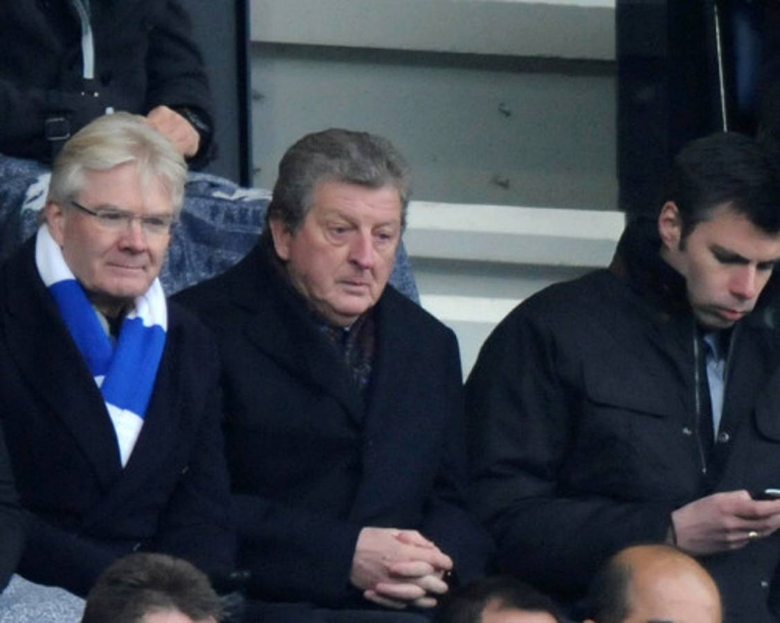 Manchester United gana y mete presión a City y Chelsea