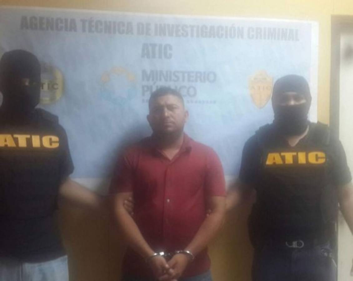 Capturan a expolicía acusado de cohecho  