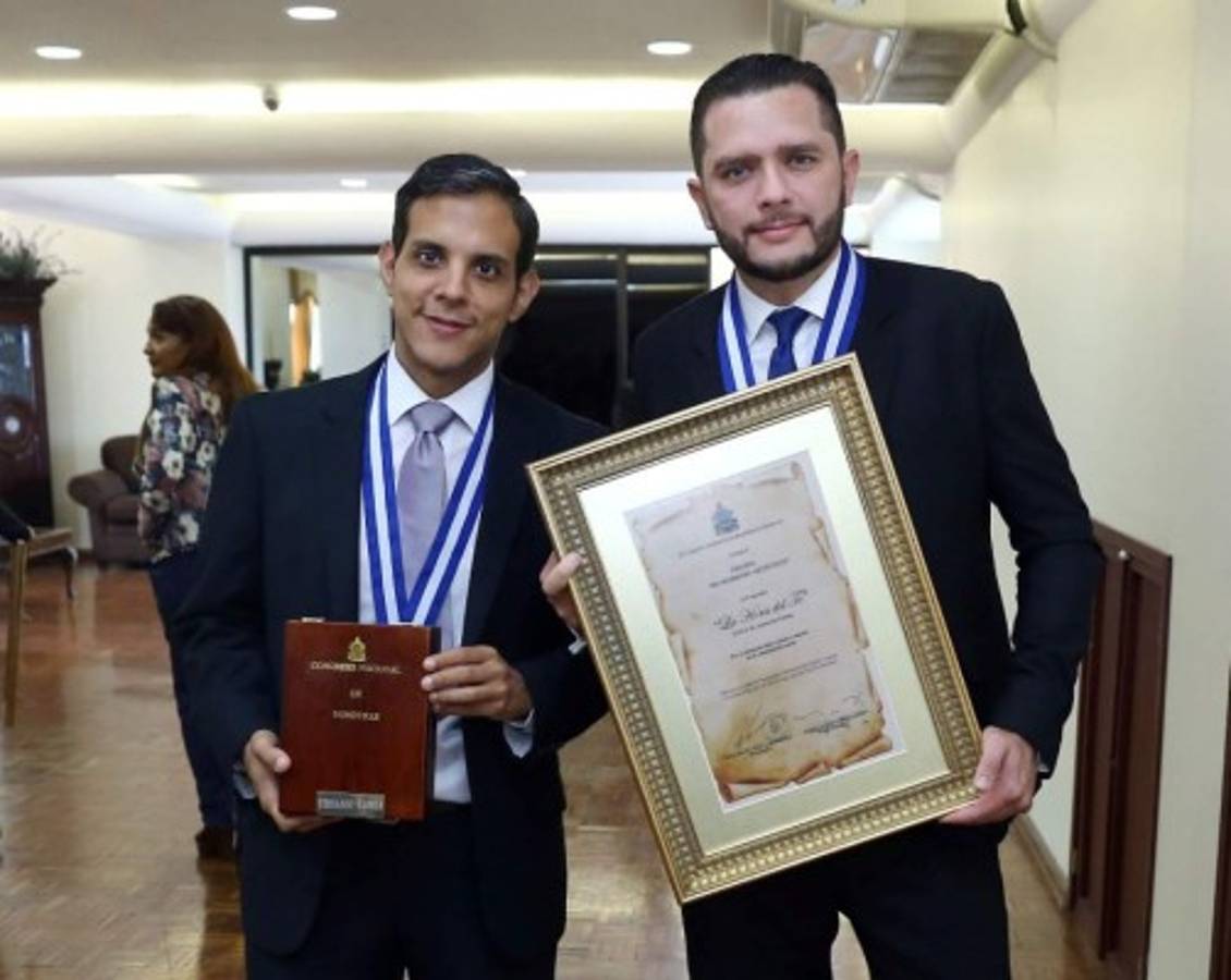 Famosos que hacen suspirar por ser la imagen de anuncios publicitarios