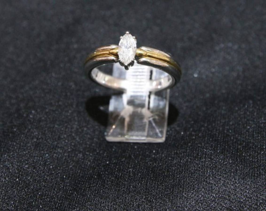 Tradición y elegancia en el altar