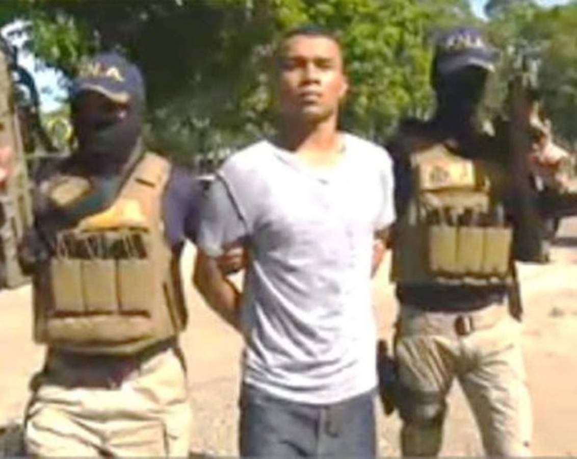 Capturan a uno de los supuestos asesinos de jóvenes en barbería