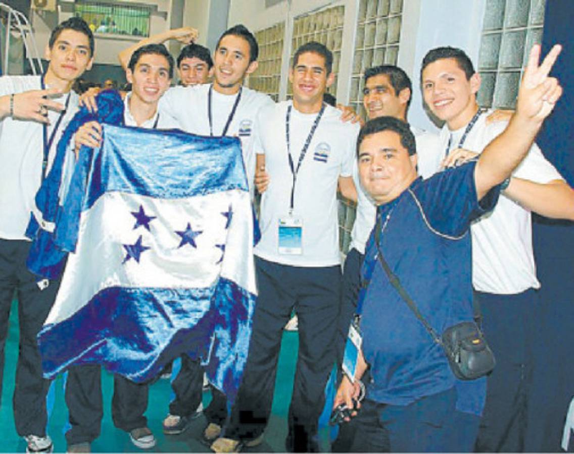 Selección de volibol de Honduras va por la medalla de oro