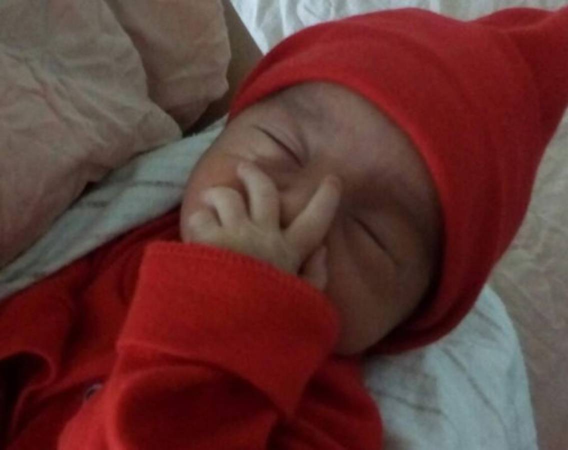 Honduras: Nacen hermosas trillizas en Materno Infantil    