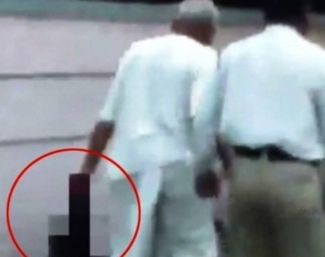 Decapitó a su esposa