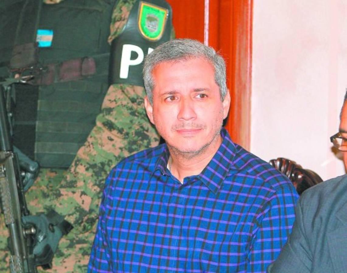 Zelaya y su hermano compraron terreno para instalar autolote en EE UU