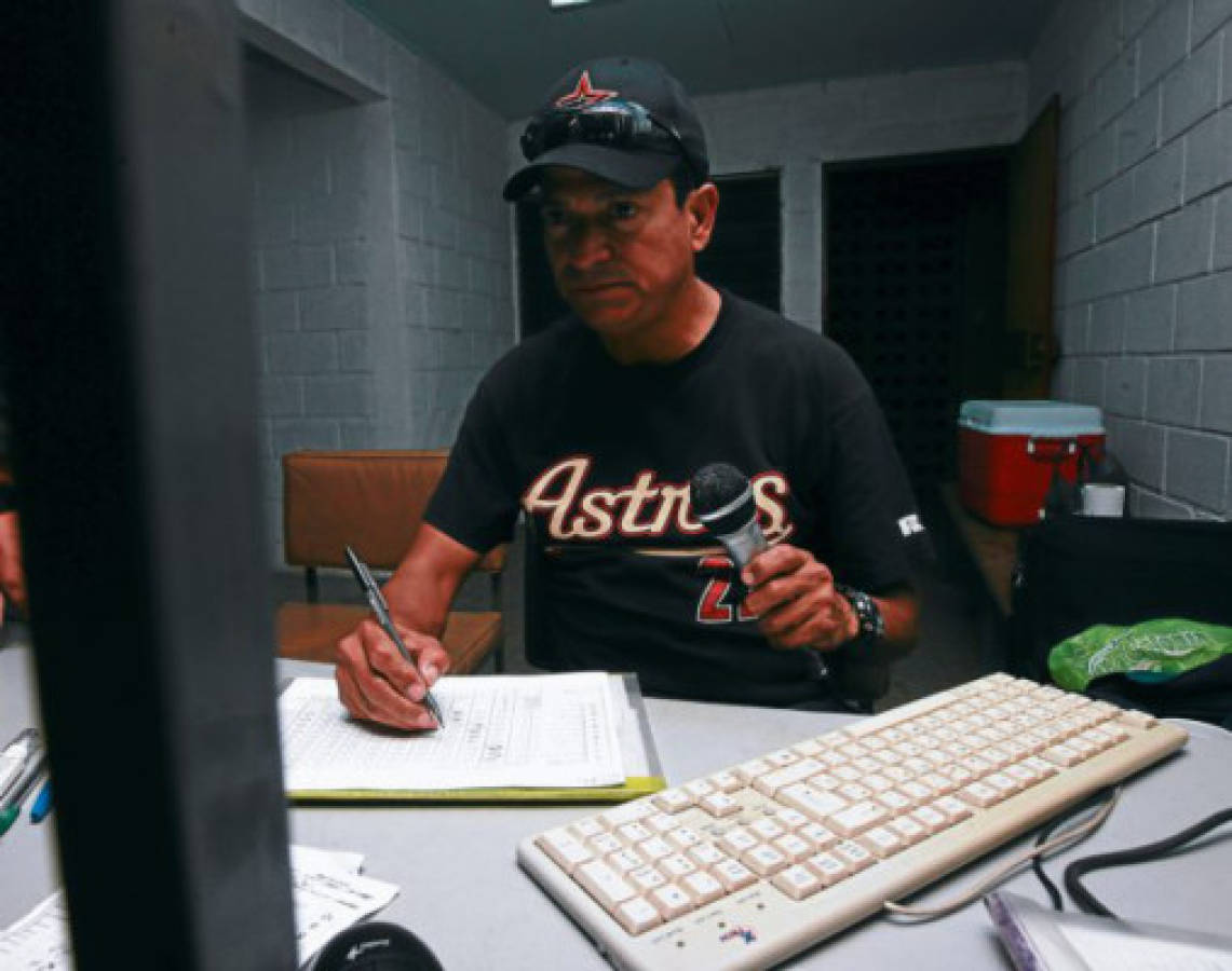 Ricardo Joel Aguilera, la maquinita oficial del béisbol de Honduras