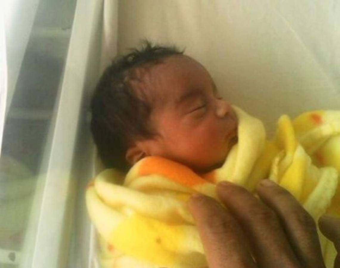 Honduras: Nacen hermosas trillizas en Materno Infantil    