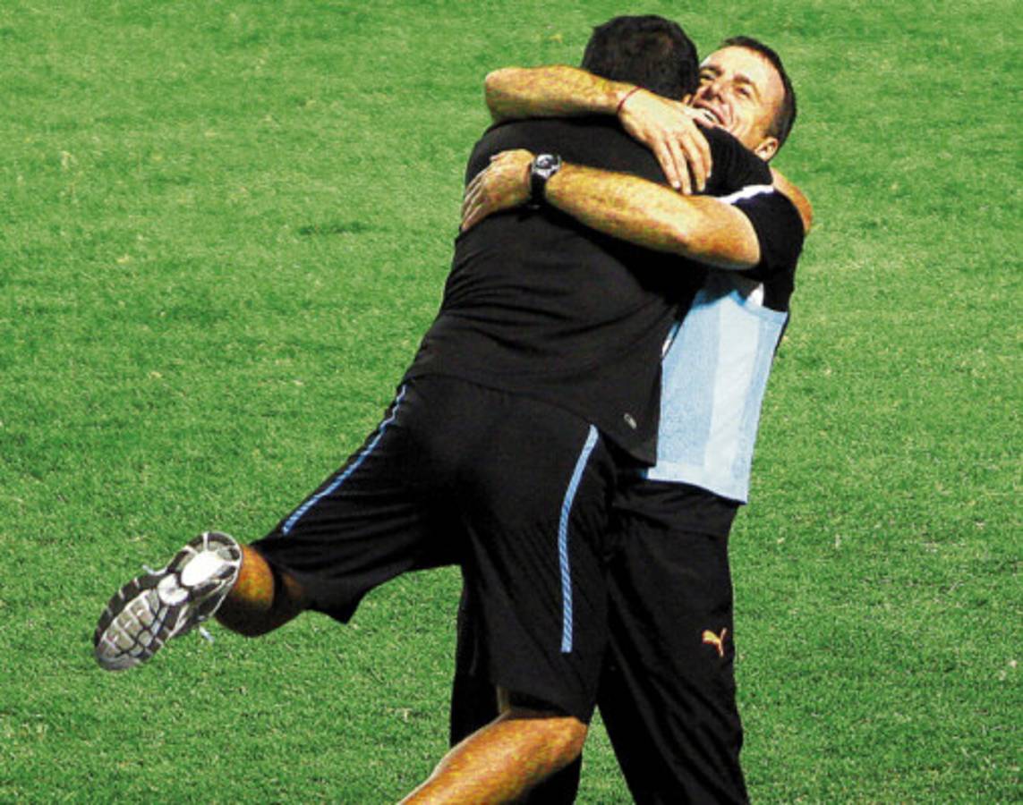 Honduras: Olimpia corona sus 100 años con su segundo tricampeonato