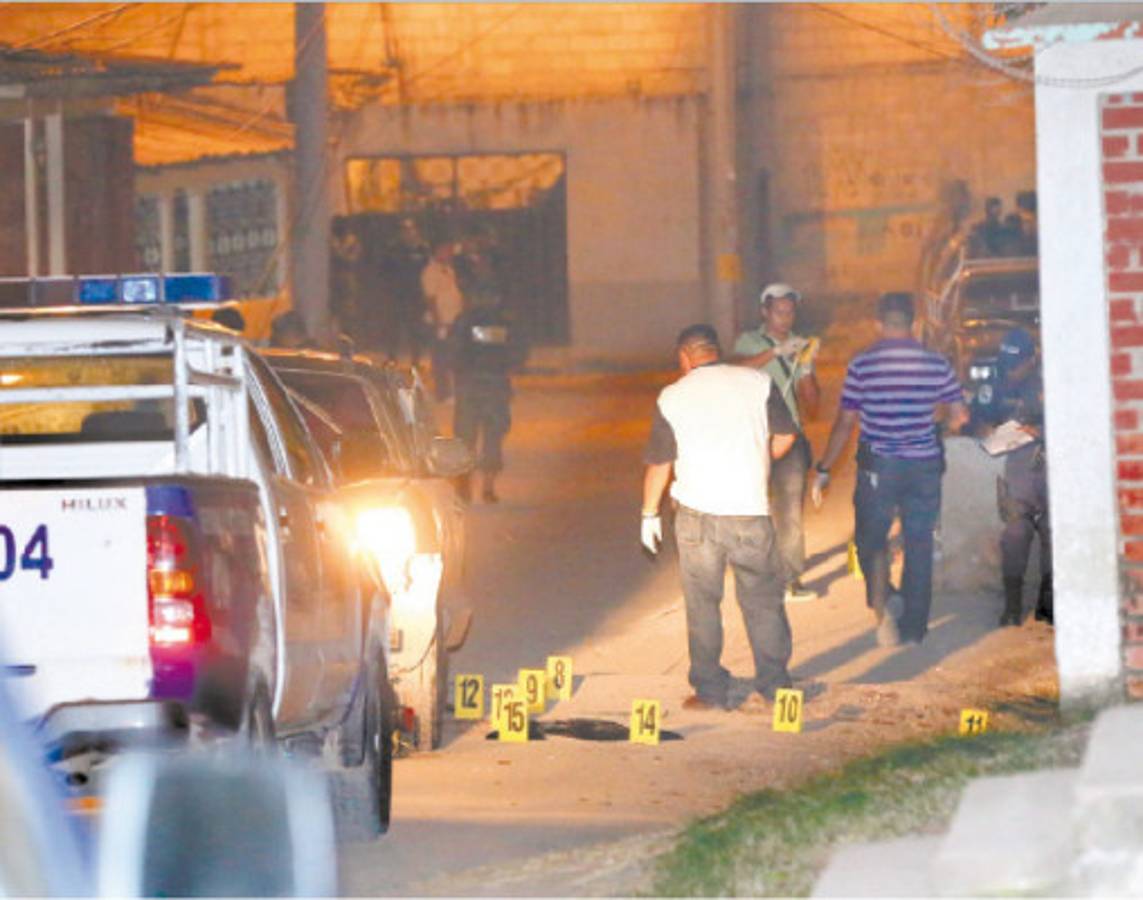 Joven muere en nutrida balacera