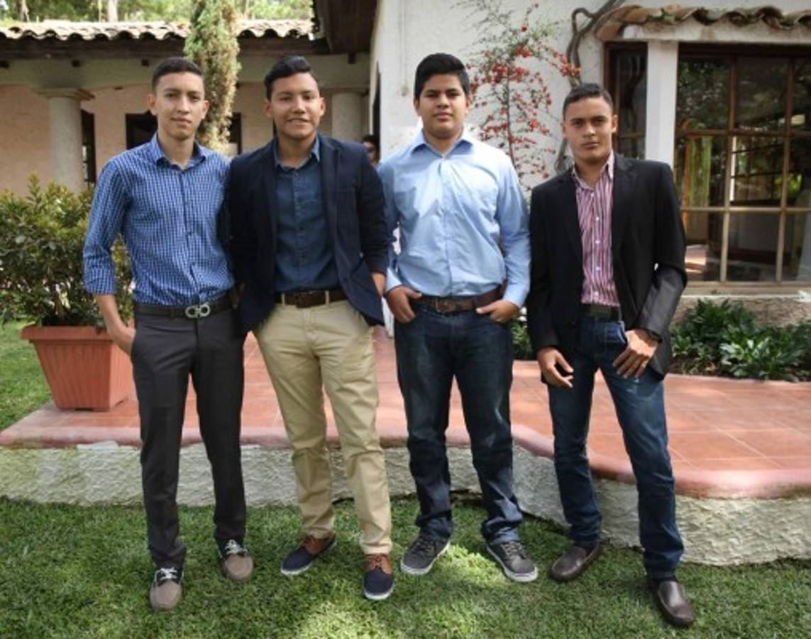 Encuentro de seniors de la Rosa Agazzi Bilingual School