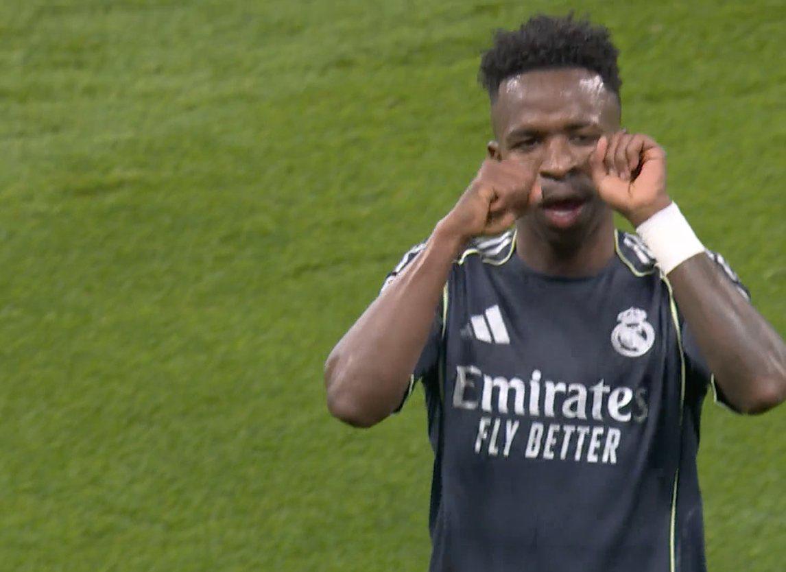 Vinícius Jr no olvidó y su burla de aficionados del City; Donnarumma no se lo perdonó