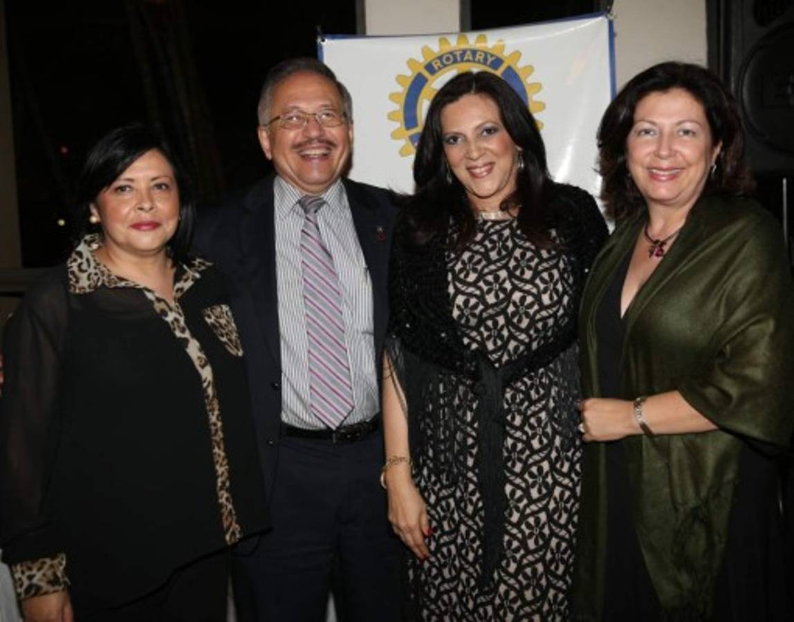 Nueva directiva de Club Rotario Kaputzihil