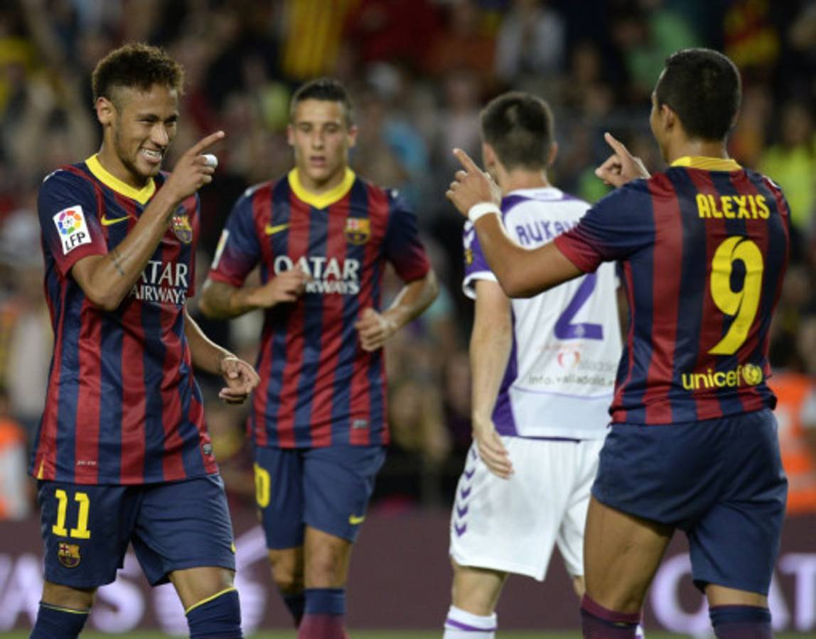 Barcelona amplía récord aplastando al Valladolid