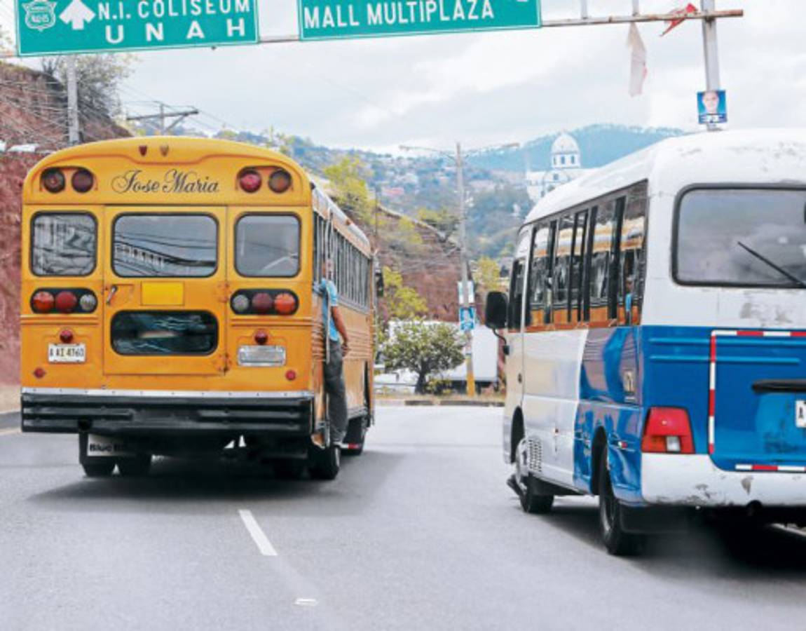 Buses saturan el 85 por ciento de las rutas del transporte