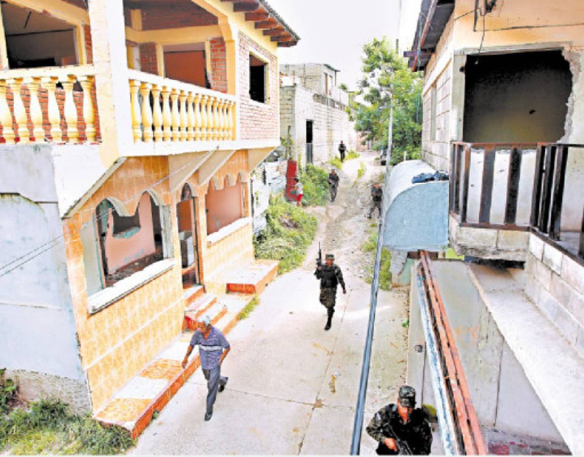 Honduras también tiene sus favelas y están provocando éxodo