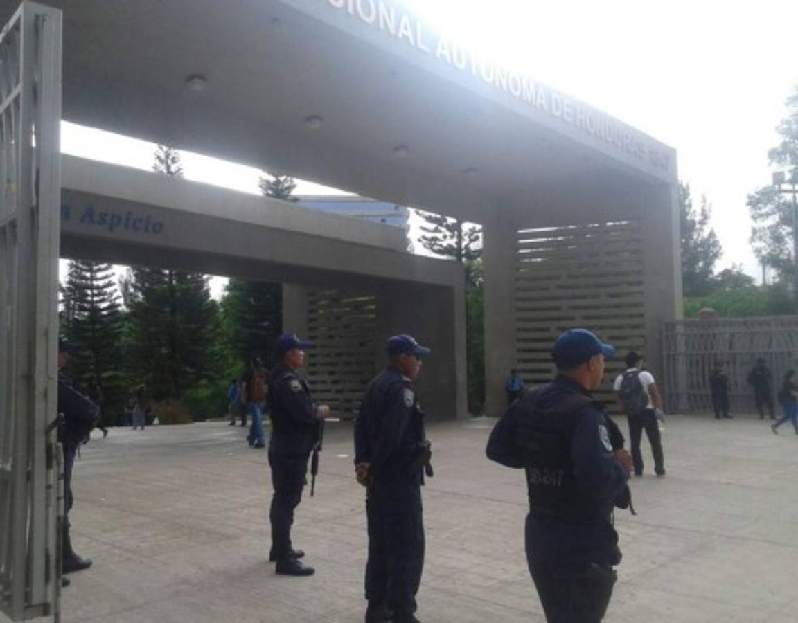 UNAH procede legalmente contra jóvenes que se tomaron edificio