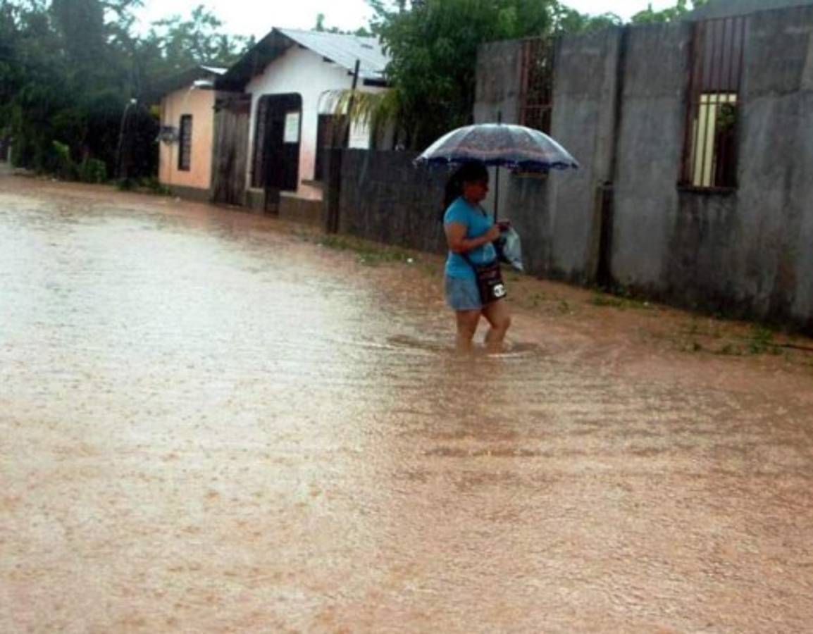 Alerta amarilla en la zona norte de Honduras por fuertes lluvias