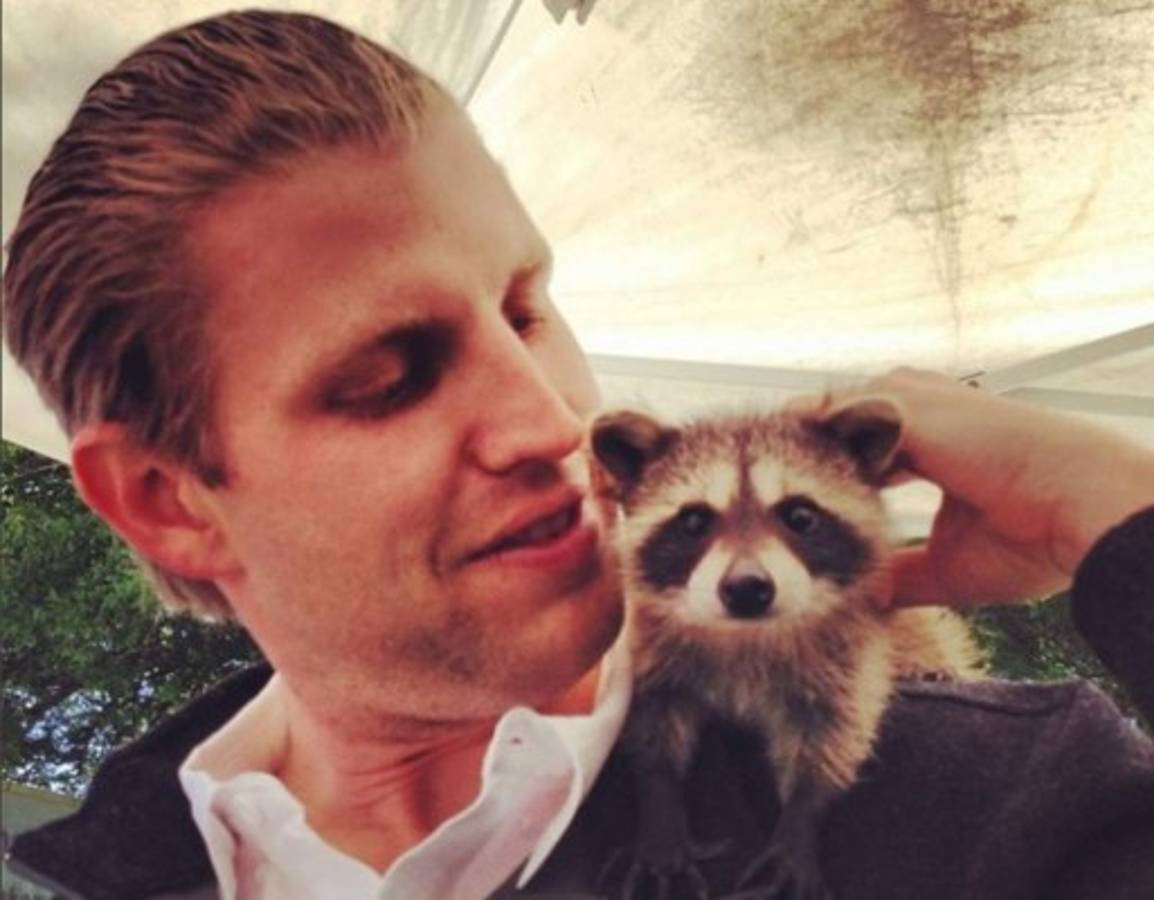 Forbes asegura que hijo de Trump utilizó dinero de niños con cáncer para meterlo en negocios de su familia