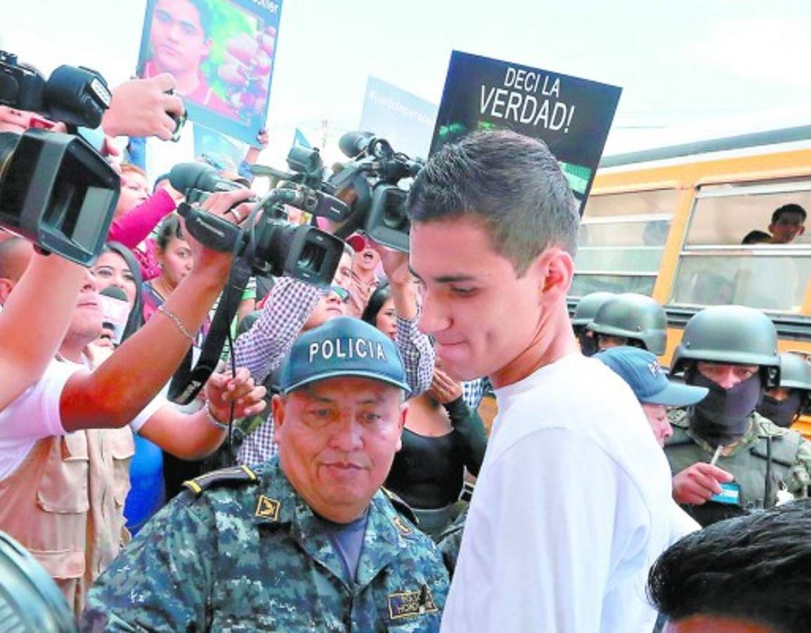 Bajo confidencialidad declaran caso de Carlos Collier en Medicina Forense