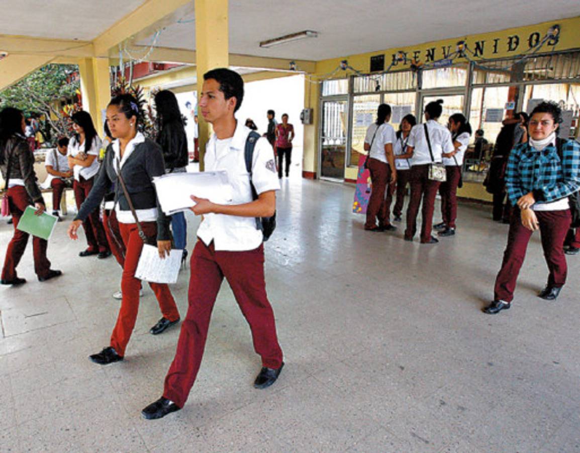 Maestros desafían al gobierno de Honduras