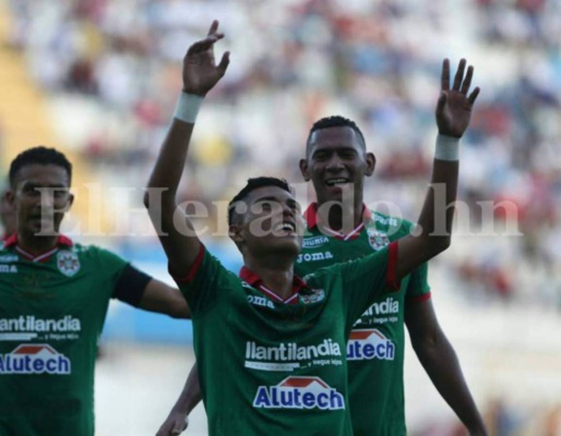 El jugador Henry Romero anotó el primer gol del partido en el clásico Olimpia - Marathón. (Foto: David Romero)