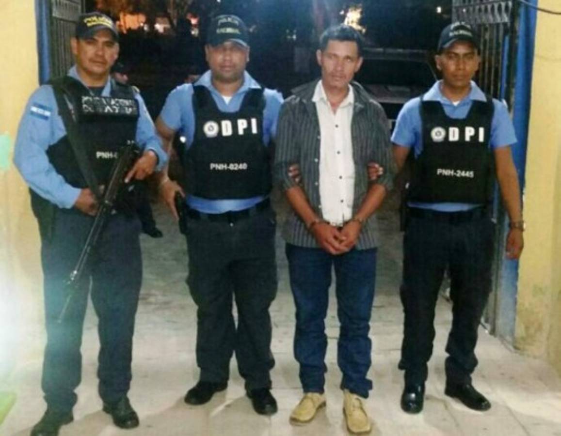 Capturan a hombre que mató a su mujer a machetazos en Lempira