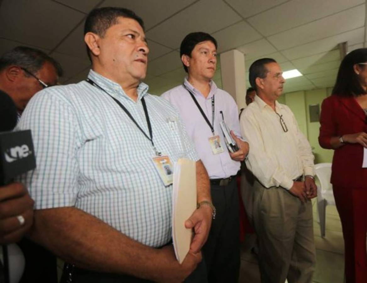 Honduras: Exclusión de tres corrientes desata acusaciones en Libre