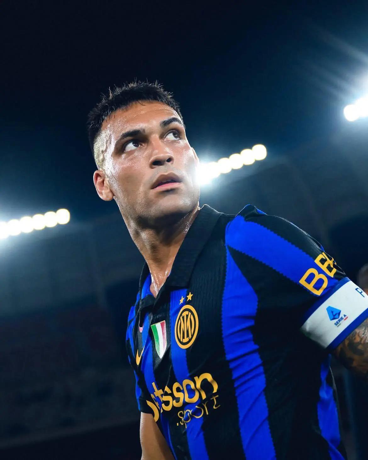 Benzemá es rechazado, Real Madrid le busca equipo y Barcelona confirma otro fichaje