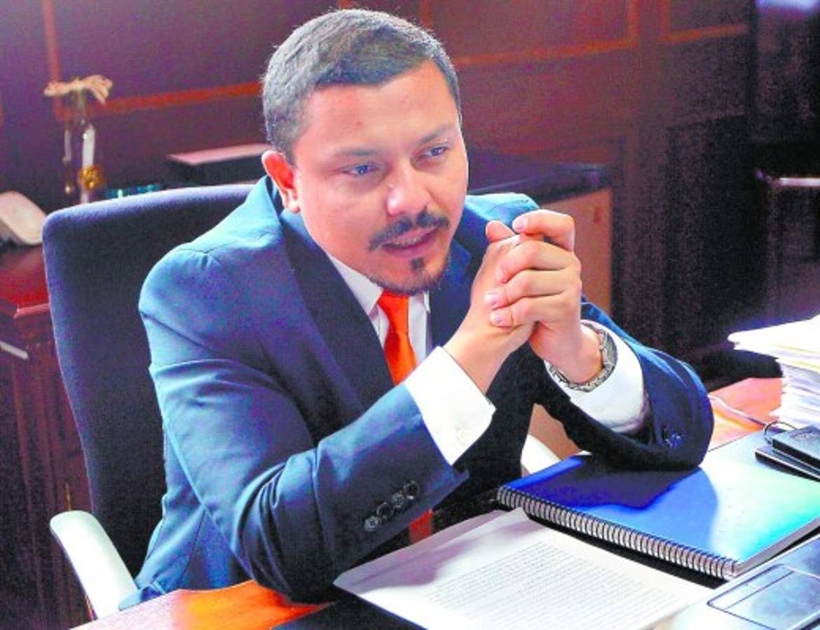 Partido Nacional y Liberal a las puertas de pagar para alquilar sus propias sedes