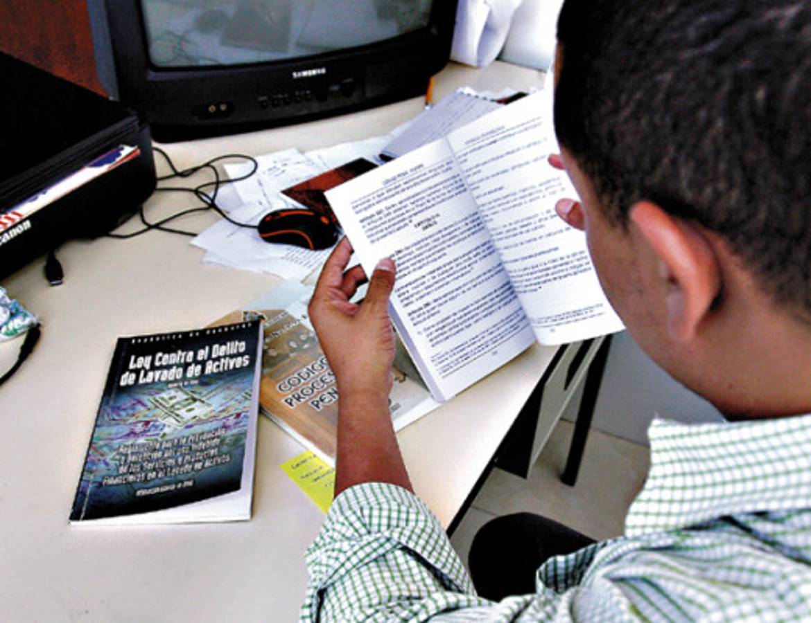 Fiscalía pide a Interior expediente de Fundecima