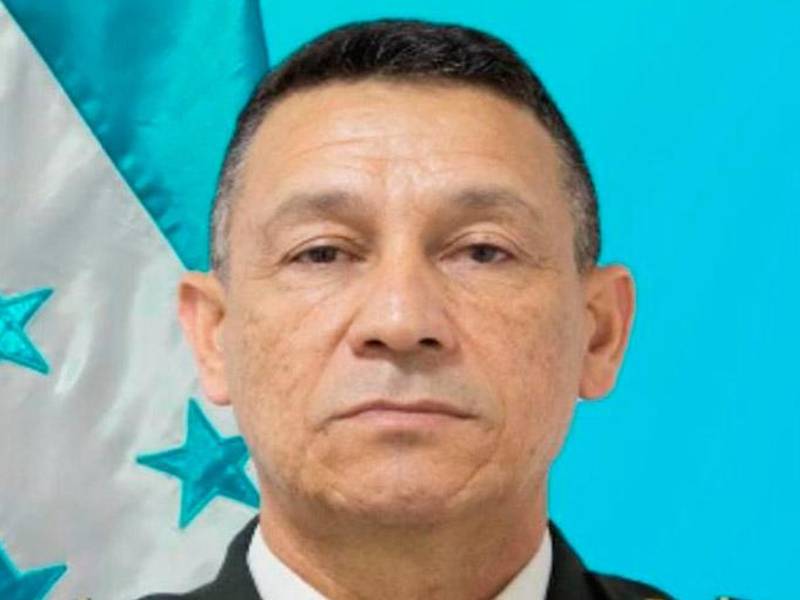 El comandante general del Ejército, Héctor Benjamín Valerio Ardón, suena con fuerza para ocupar la jefatura de las Fuerzas Armadas por su peso institucional.