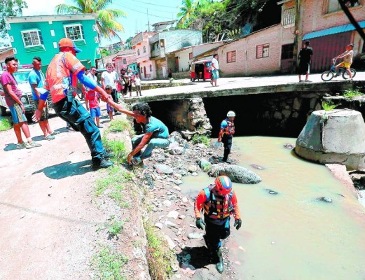 'No quería soltar a mi niña; tengo fe en que mi hija va a aparecer”