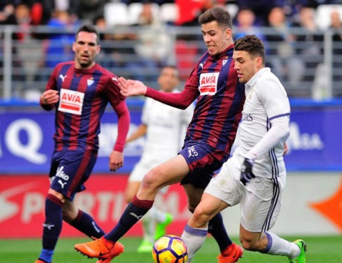 El Real Madrid recupera el liderato liguero al ganar 4-1 en Eibar