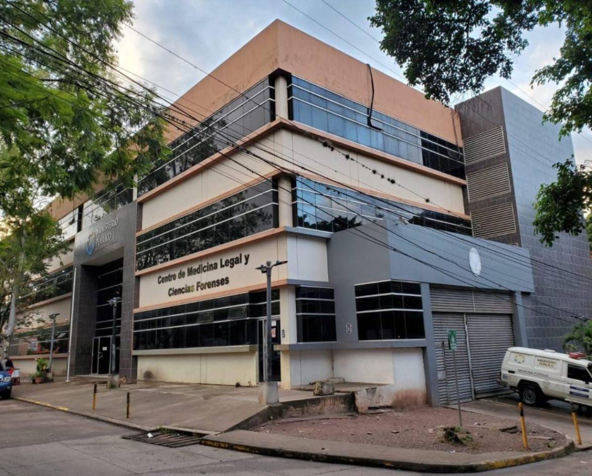Retiran cuerpo de María Cristina, víctima de un crimen que estremece al sur de Honduras