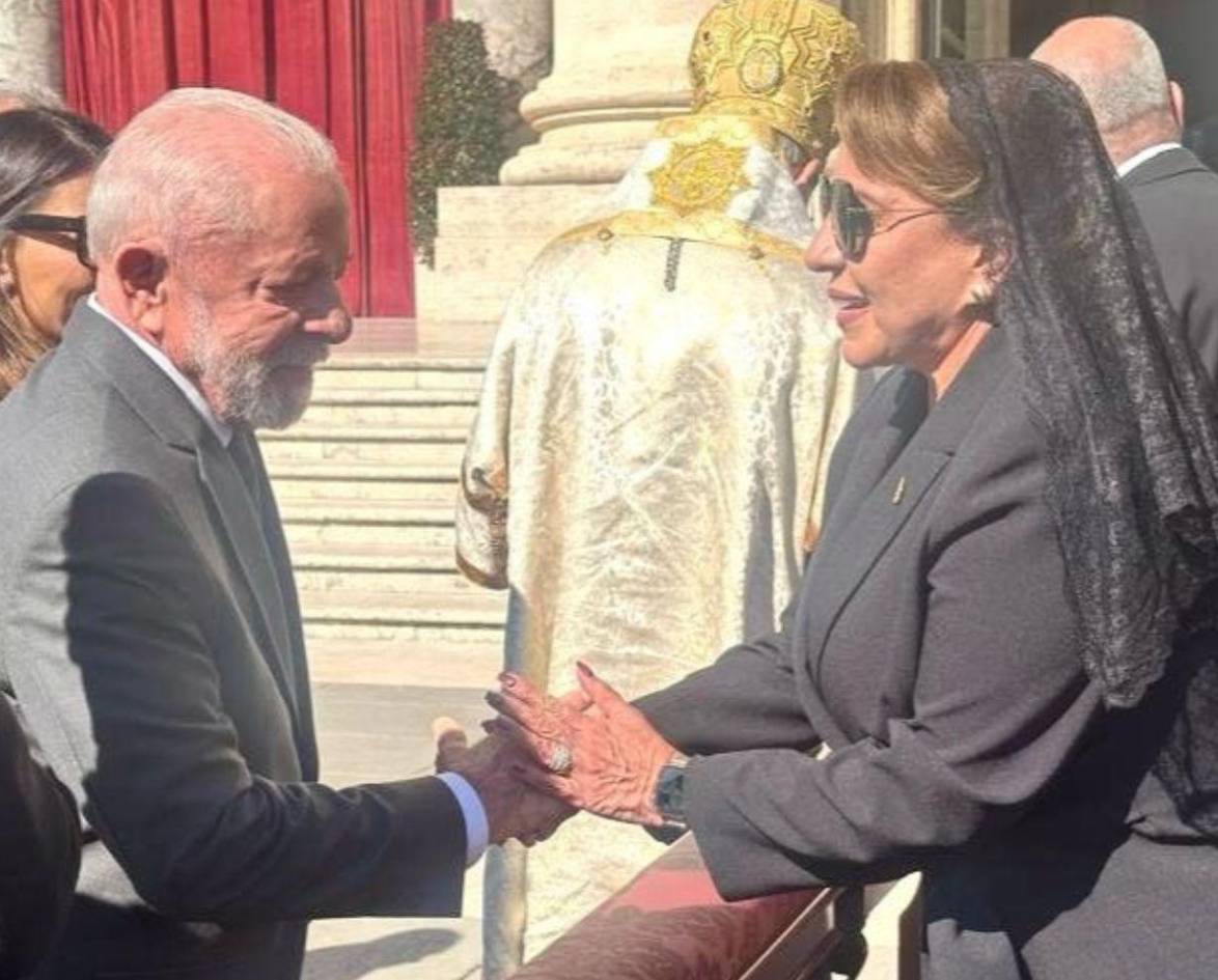 ¿Cuándo regresa la presidenta Xiomara Castro a Honduras tras su viaje a Roma?