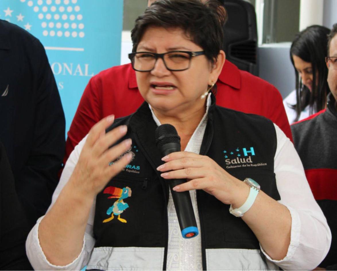 Salud amenaza con decretar emergencia sanitaria para romper el paro médico