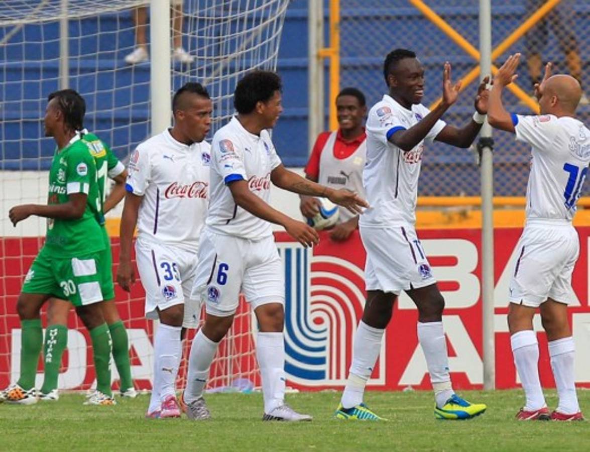 Olimpia humilla a Platense y es nuevo líder