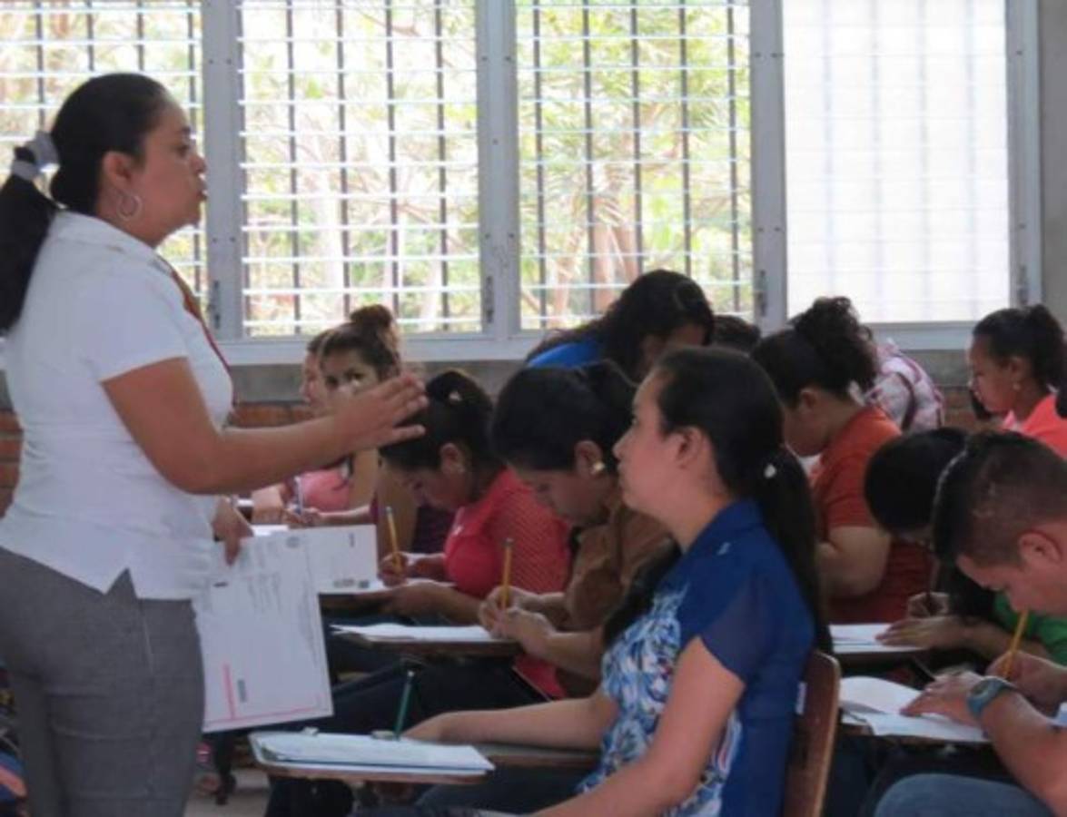 Tres carreras más ofrecerá el Centro Universitario Regional del Centro en 2018