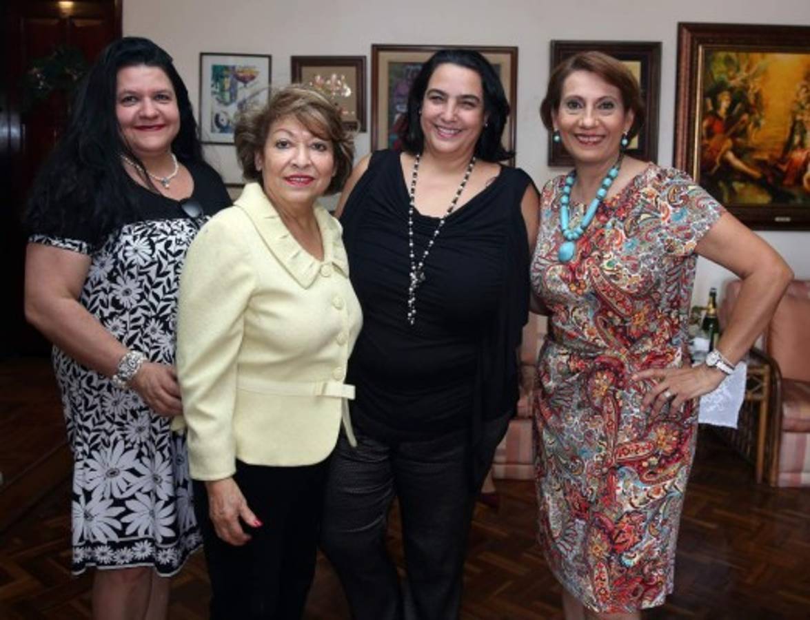 Felicitaciones y buenos augurios para Alba Varela